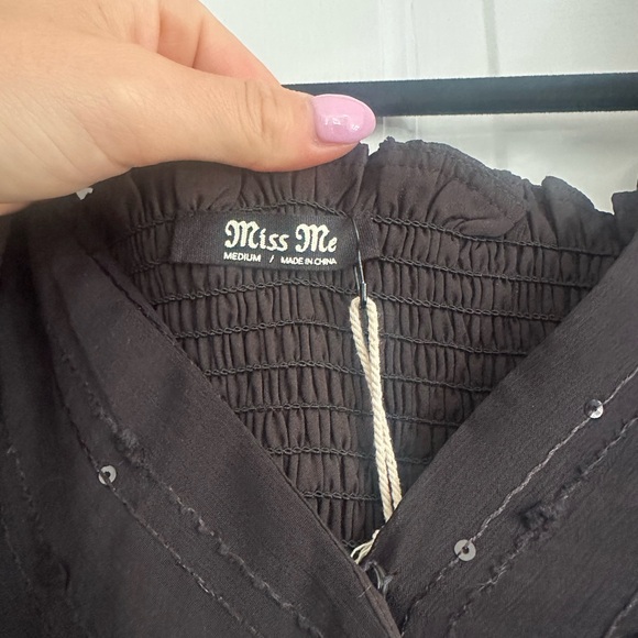 Miss Me Blouse - Picture 3 of 3